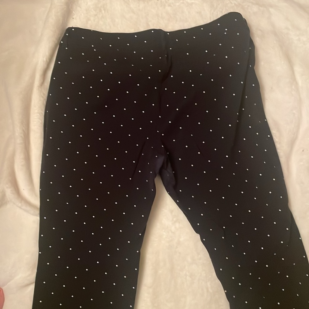 Old Navy size 14 Pixie pant - Picture 3 of 3
